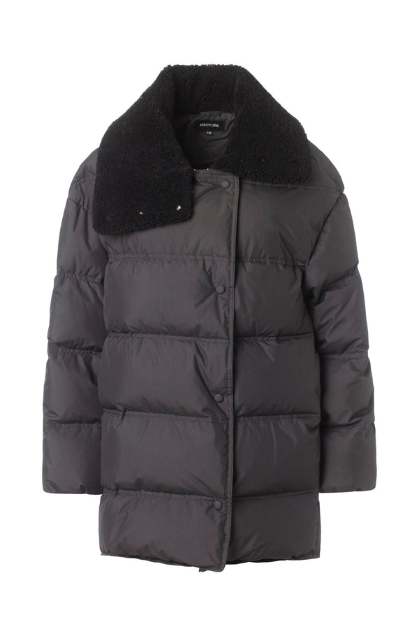 Stylish black puffer jacket with a cozy faux fur collar, perfect for winter warmth. Designed by MEOTINE for a chic look.